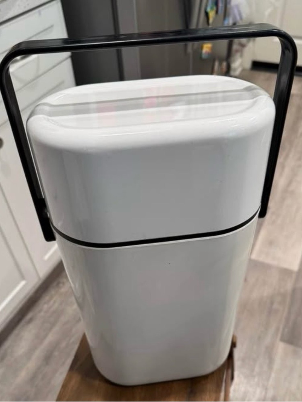 VINTAGE WINE COOLER FOR CARRYING 2 BOTTLES OF WINE COOLER PACK INSIDE by DECOR
